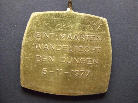 Sint Maarten wandeltocht Den Dungen 1977 (2)